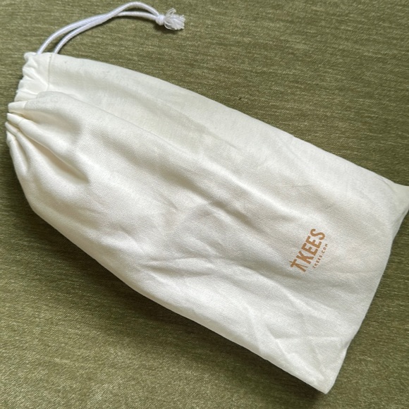 Tkees Riley Sandals Cream 9 - Picture 7 of 8